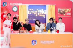 峡谷老友聚会廻(huí)来了！来看LOL手游明(míng)星(xīng)召唤师的真实游戏人生