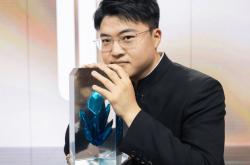 Uzi世界賽(sài)后行为怪异，突然高强度训练，新賽(sài)季(jì)准备第三次复出？