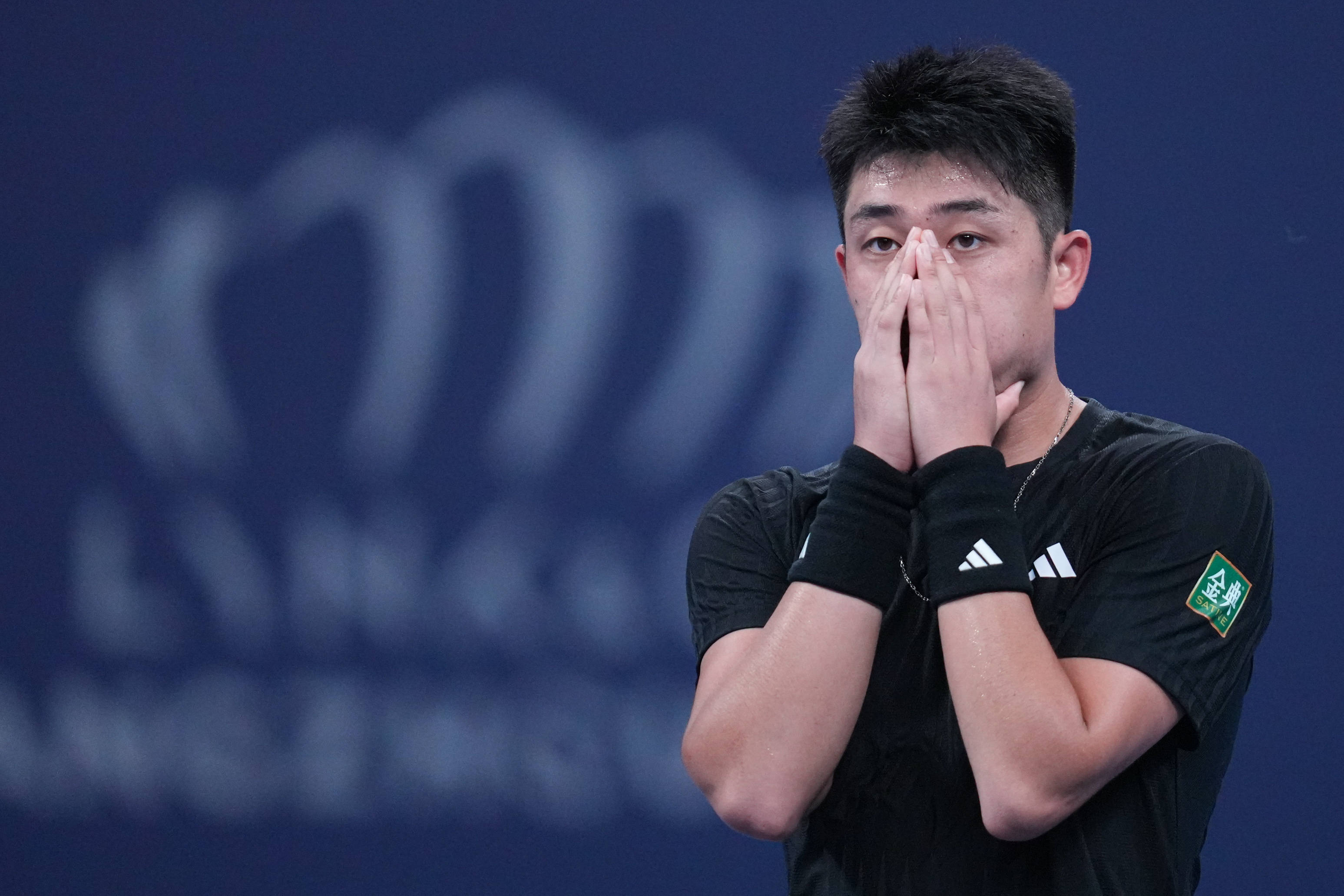 (体育)网球——杭州公开赛:吴易昺晋级四强