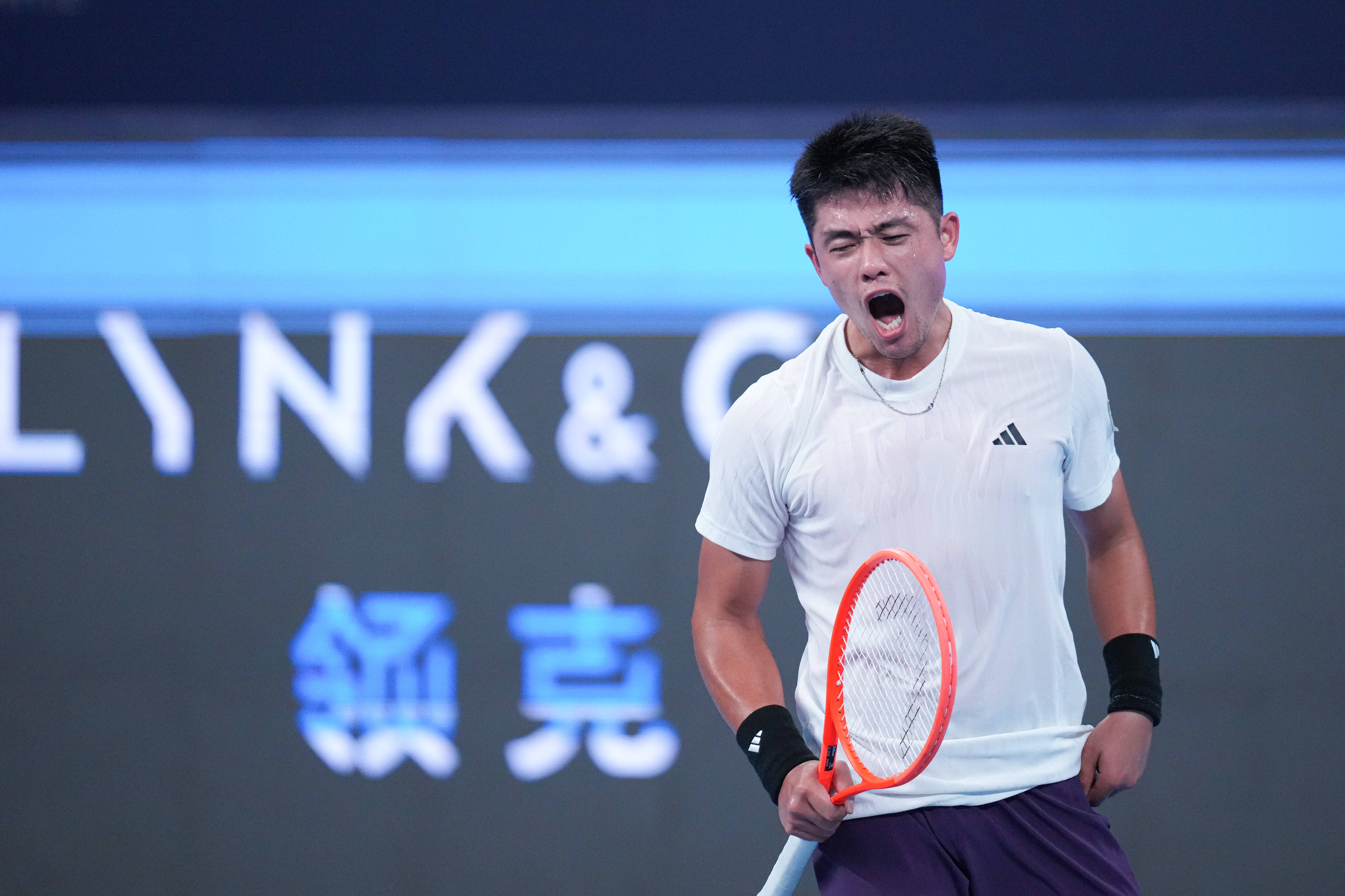 (体育)网球——杭州公开赛:吴易昺晋级四强