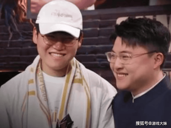 Uzi世界赛后行为怪异,突然高强度训练,新赛季准备第三次复出?